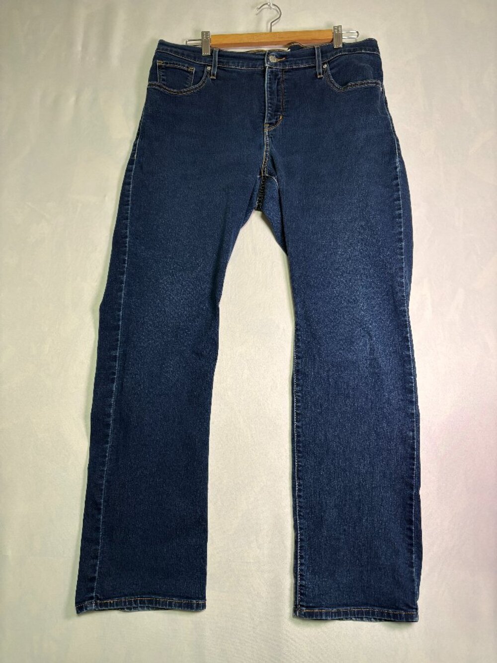 Levi's 314 Shaping Straight Jeans Women's 16W Dark Wash Stretch Denim